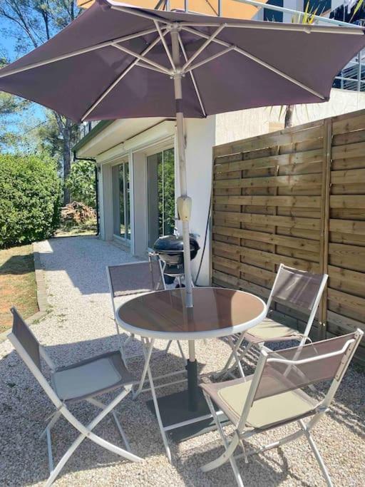 Appartement 2-4 Pers. Piscine, Entre Aix Et Cassis La Destrousse Экстерьер фото