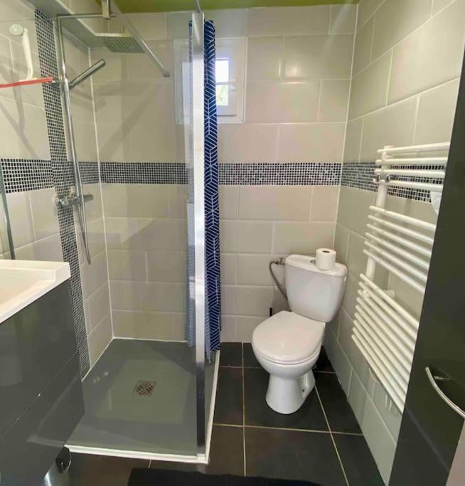 Appartement 2-4 Pers. Piscine, Entre Aix Et Cassis La Destrousse Экстерьер фото